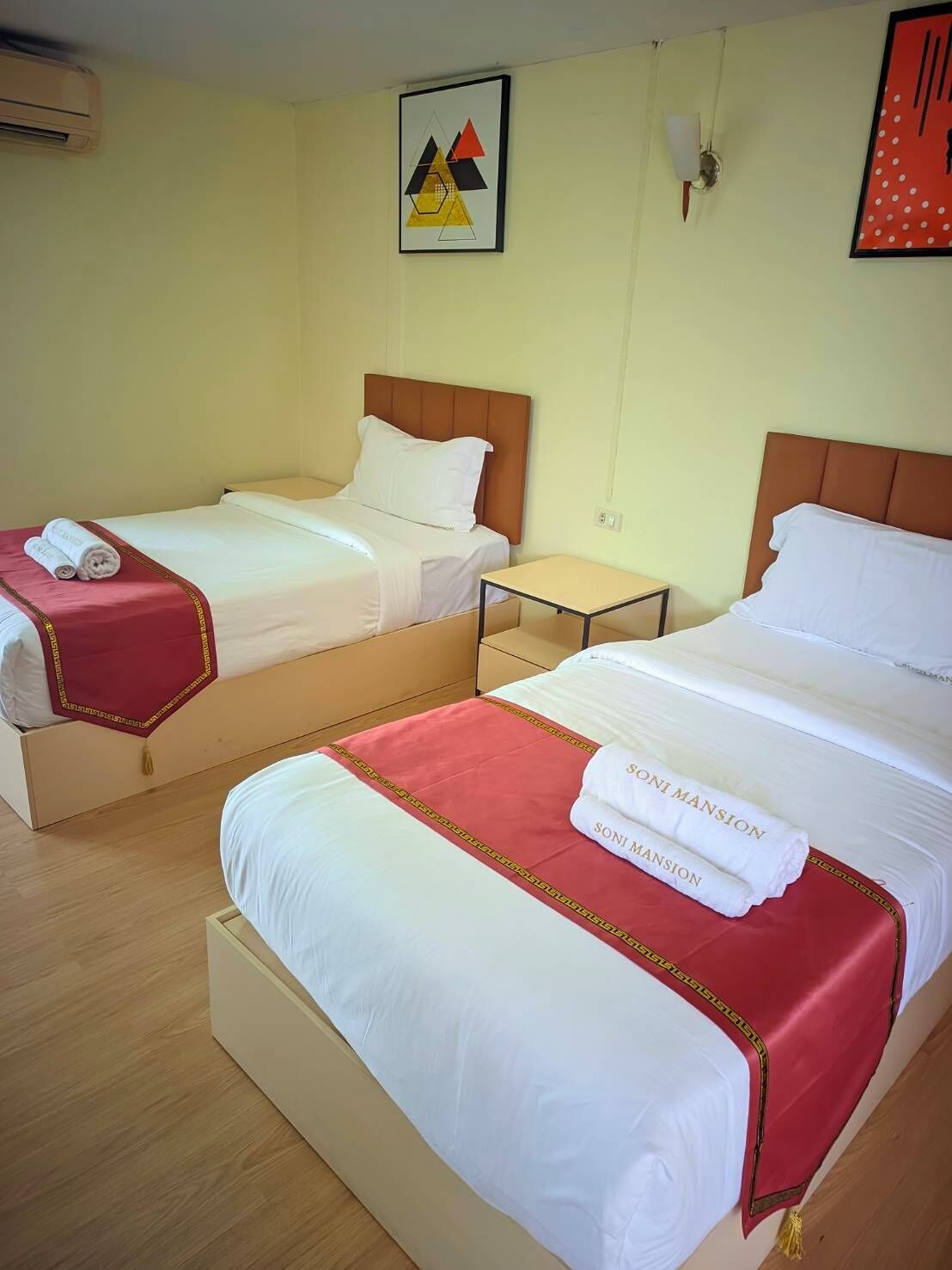 Chambre Standard avec lits jumeaux | Bureau, Wi-Fi gratuit, draps fournis