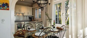 Los Olivos 3 Bedroom Villa with Heated Pool
