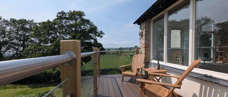 Cottage | Property grounds