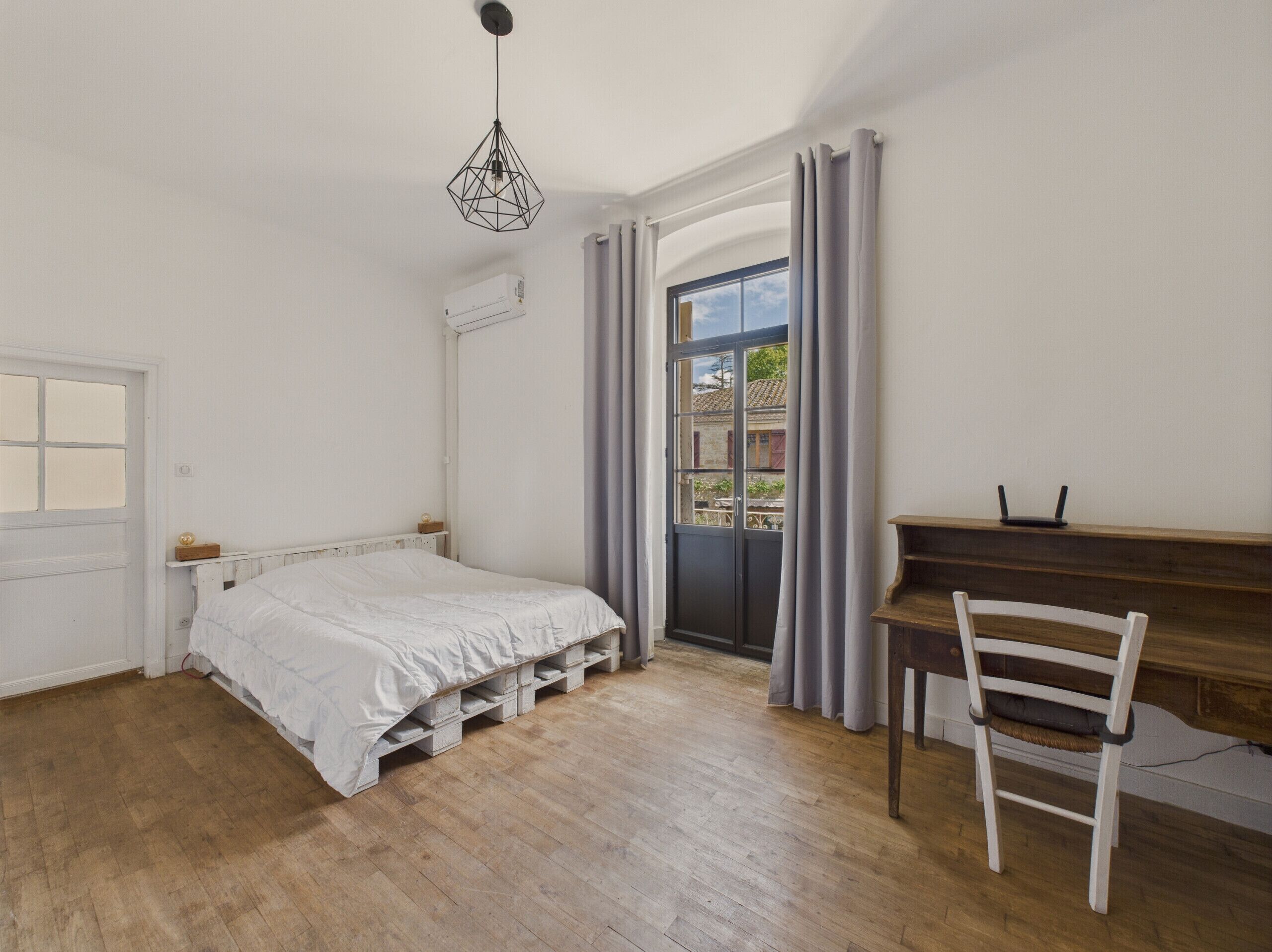 2 bedrooms, free WiFi