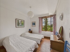 2 bedrooms, free WiFi