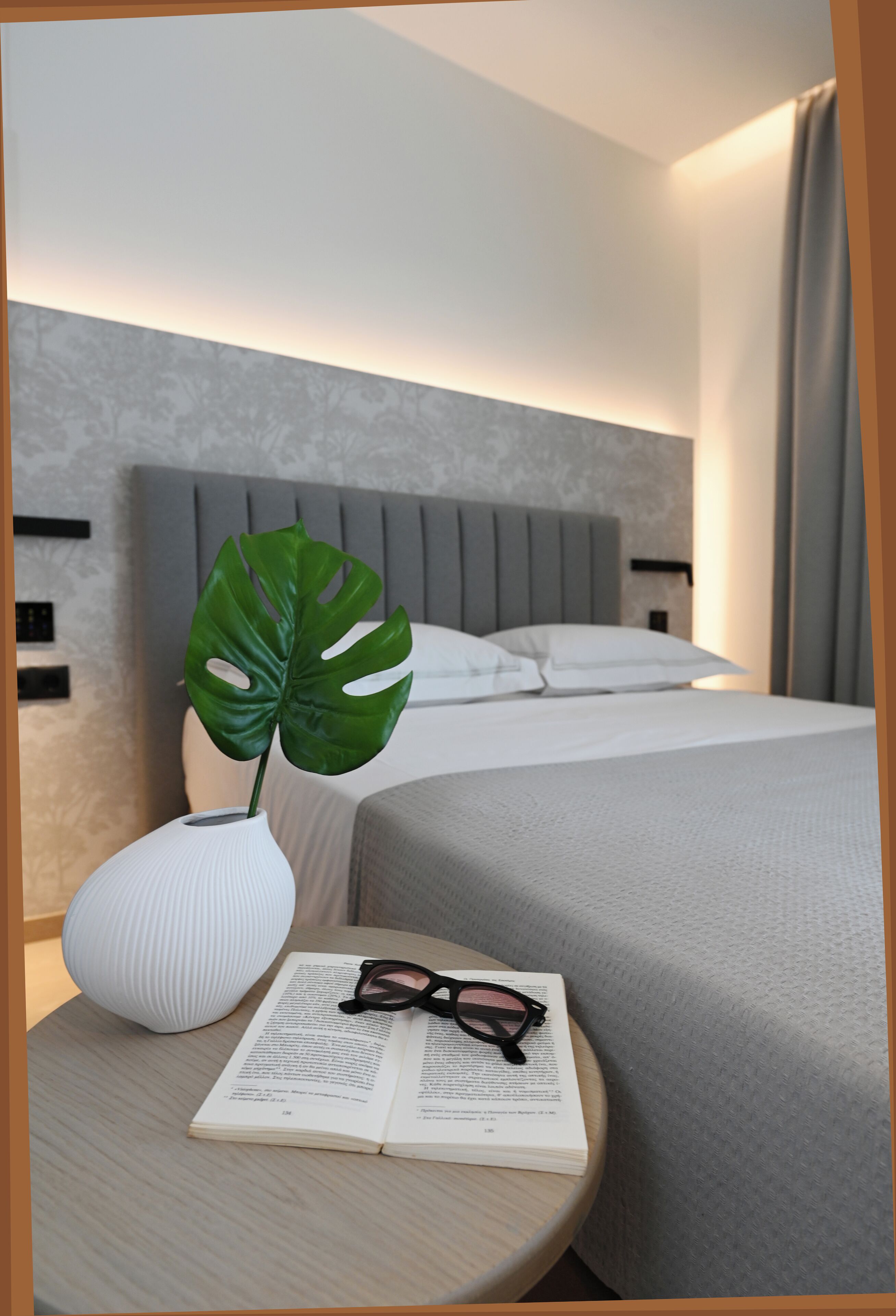 Deluxe Double Room, Balcony | In-room safe, desk, laptop workspace, soundproofing