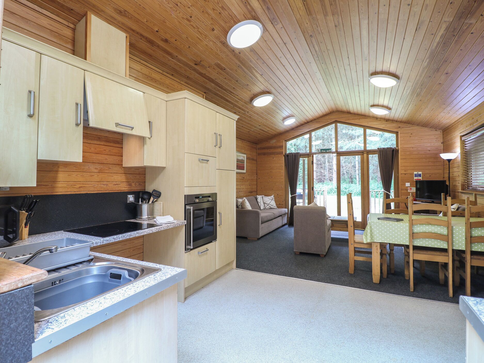 食器洗い機、調理器具と食器