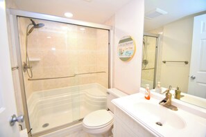 Jetted tub
