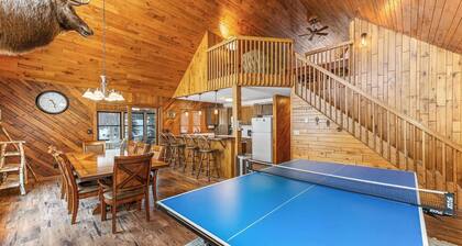 Grace Place Lakefront Retreat on Lac Vieux Desert