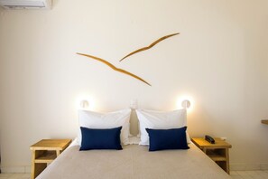 In-room safe, free WiFi - Pandrossos Hotel (Paros)
