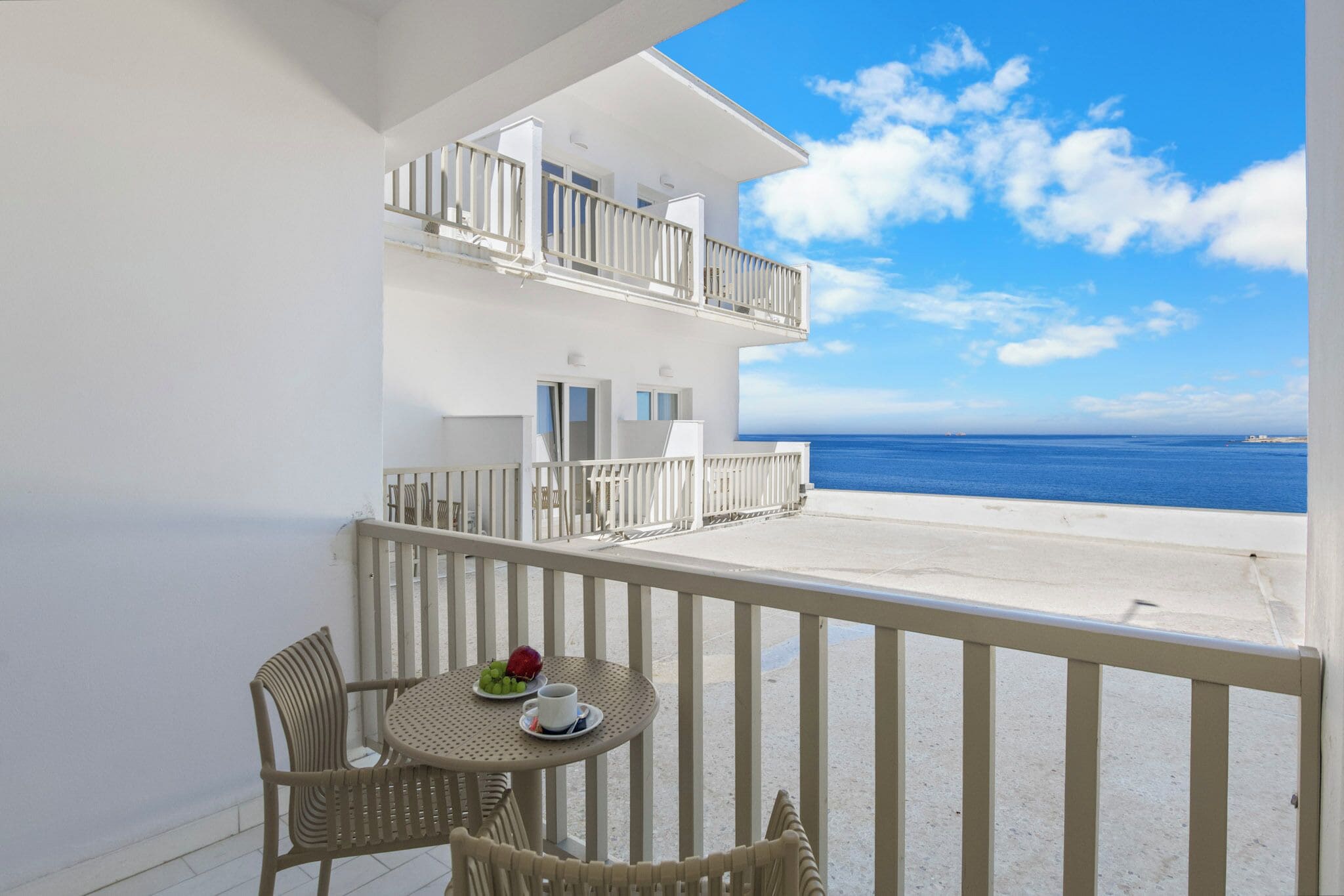 Caja fuerte y wifi gratis