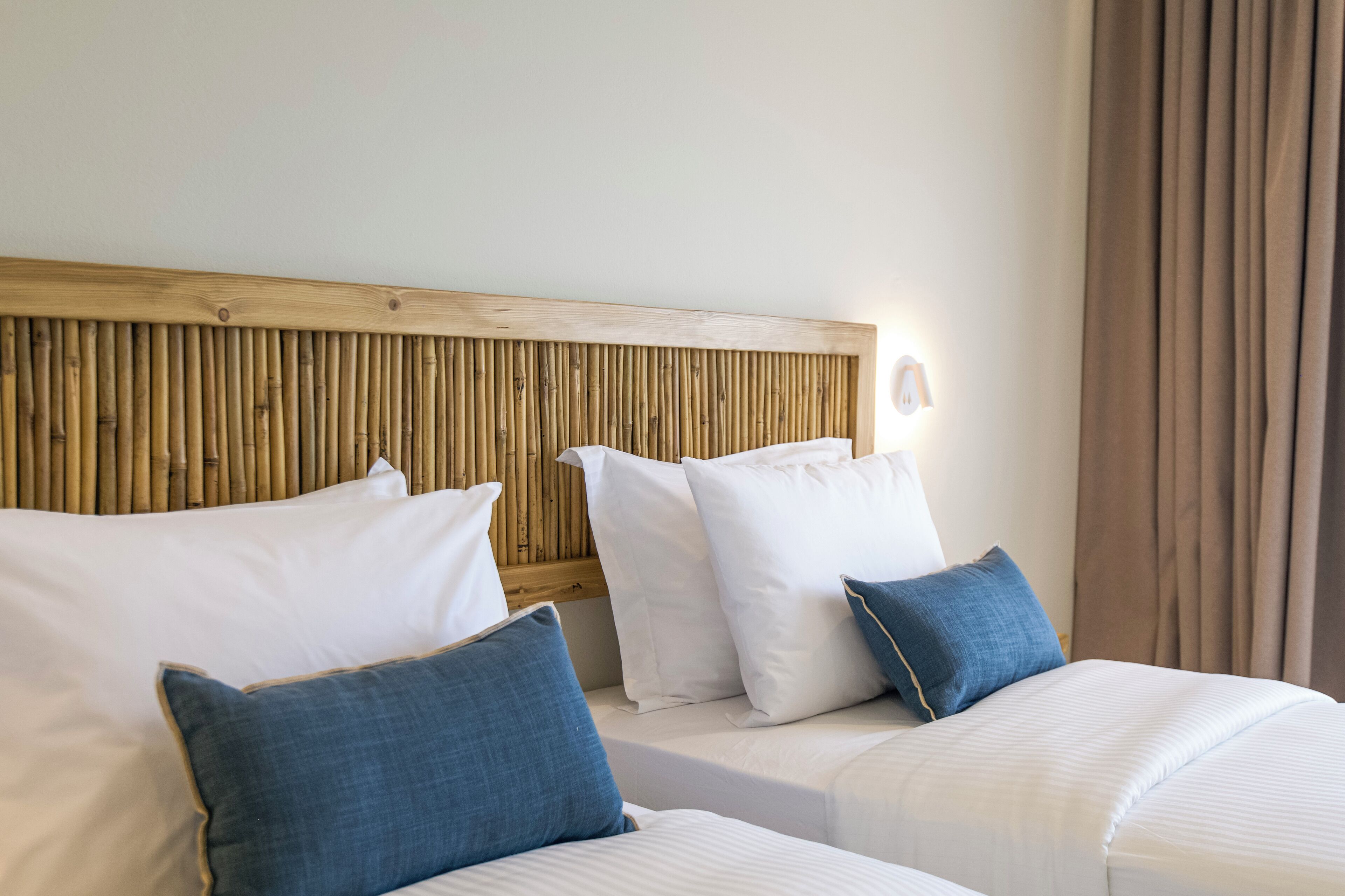 In-room safe, free WiFi