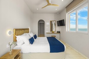 Deluxe Double Room, Balcony, Sea View | In-room safe, free WiFi