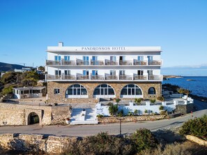 Front of property - Pandrossos Hotel (Paros)