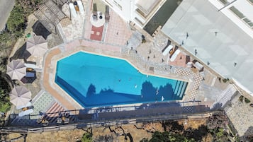 Piscina stagionale all'aperto