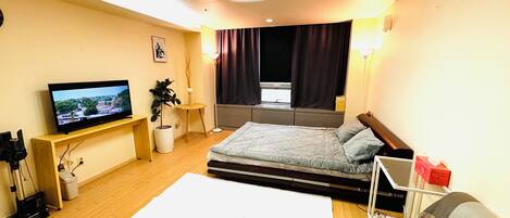 1 bedroom, iron/ironing board, WiFi