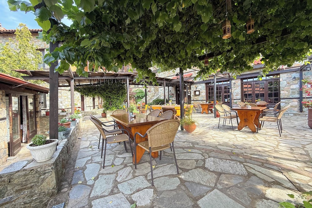 Pliades Traditional Guesthouse