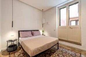 1 quarto, Wi-Fi de cortesia, roupa de cama