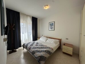 2 Schlafzimmer
