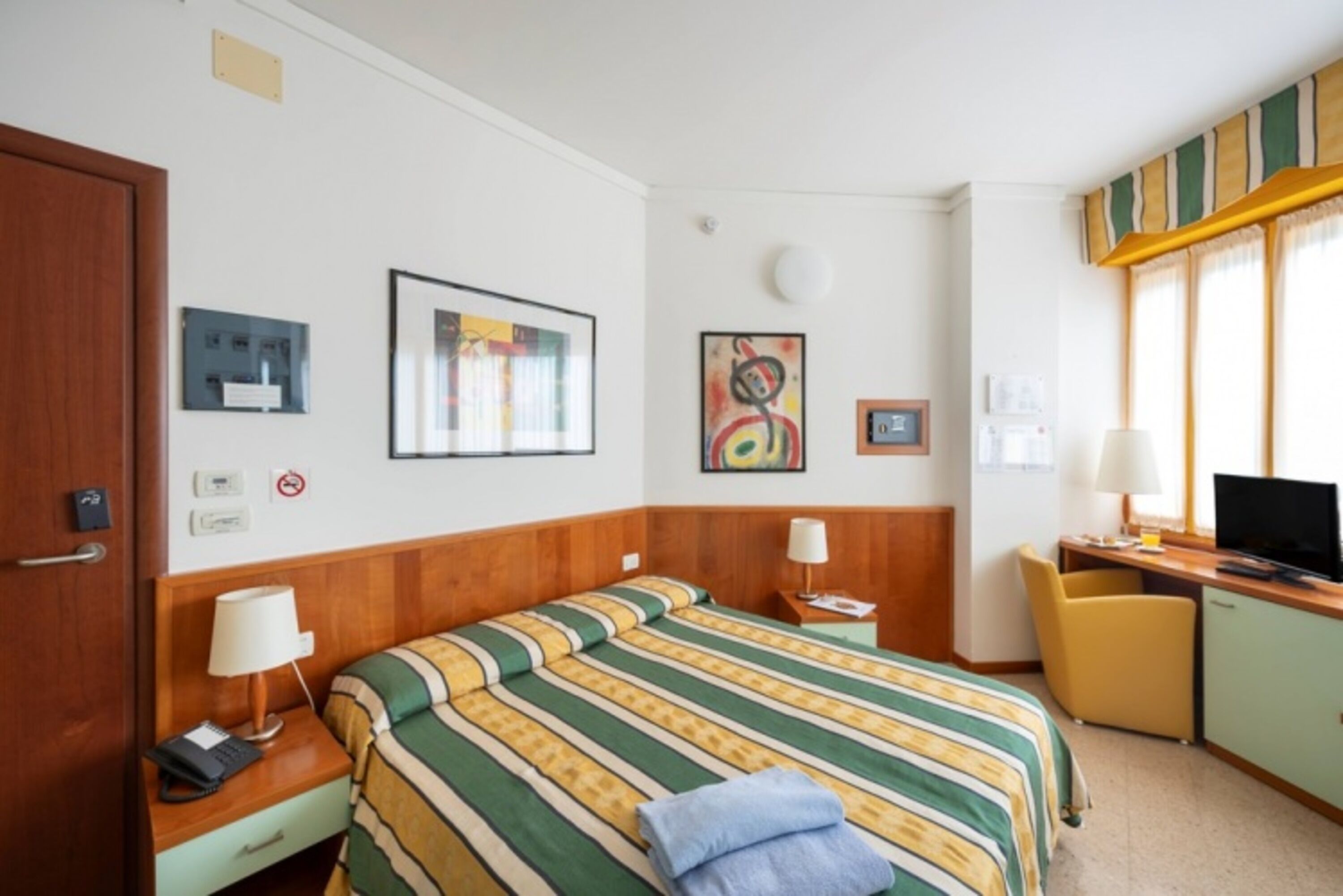 1 dormitorio, Internet, ropa de cama