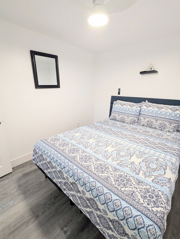 3 chambres, fer et planche à repasser, Wi-Fi gratuit, draps fournis