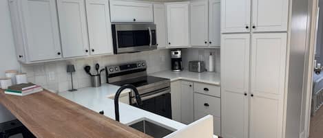 Microwave, oven, stovetop, dishwasher