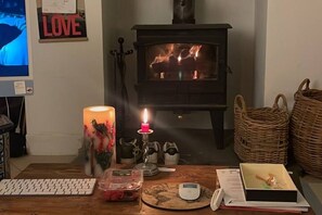 Interior - Idyllic 7 acre family home in secluded valley (Buckfastleigh)