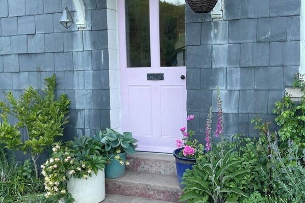 Exterior detail - Idyllic 7 acre family home in secluded valley (Buckfastleigh)