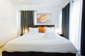 1 chambre, fer et planche à repasser, Wi-Fi, draps fournis