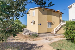 Aire de pique-nique/barbecue