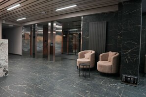 Reception - Optima Collection River Park  (Lutsk)