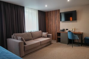 Luxury Suite, City View - Optima Collection River Park  (Lutsk)