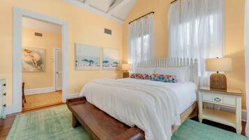 4 habitaciones, escritorio, tabla de planchar con plancha y wifi gratis