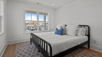 3 bedrooms, free WiFi, bed sheets
