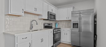 Beach Cottages #2-Pet Friendly Condo in Atlantic Beach