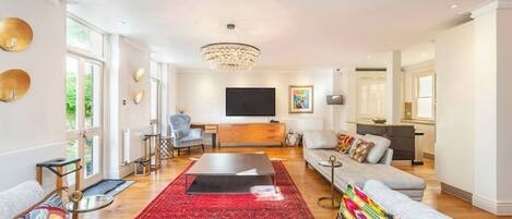 Älytelevisio, kirjoja