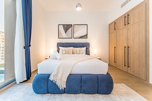 Caixa forta a l'habitació, planxa i posts de planxar i wifi gratuïta
