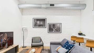 TV connectée, espaces bureaux