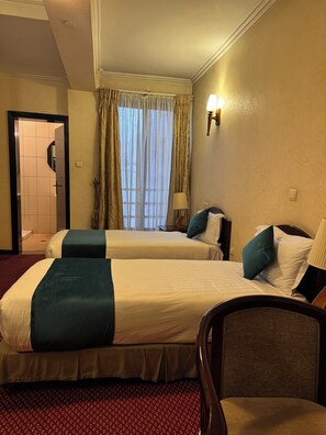 Comfort Twin Room, City View