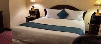 Platinum Hotel