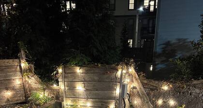 Ohio City Home with Hot Tub Sleeps 8 + 2 more futons. Near Cleveland Attractions