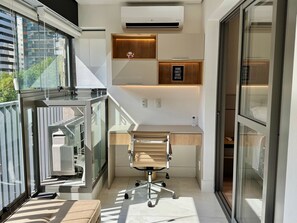 1 bedroom, premium bedding, free WiFi, bed sheets