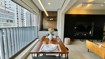 Eenvoudig appartement | Dineren