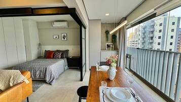 Apartamento básico | 1 quarto, roupas de cama premium, Wi-Fi de cortesia, roupa de cama