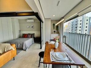 1 bedroom, premium bedding, free WiFi, bed sheets