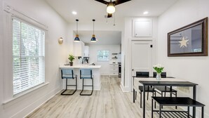 Interior - < 1 Mi to Dtwn San Antonio: Pet-friendly Home (San Antonio)
