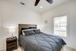 Interior - < 1 Mi to Dtwn San Antonio: Pet-friendly Home (San Antonio)