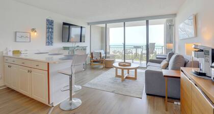 Walk to Myrtle Beach: Condo w/ Views & Pool Access