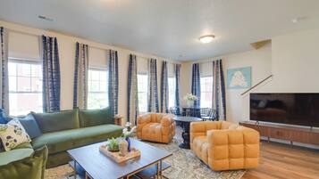 Căn hộ (2 Bedrooms) | Mặt tiền nơi lưu trú