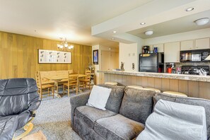 Apartment (1 Bedroom) | Interior