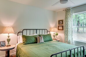 House (5 Bedrooms) | Interior - Greers Ferry Lake Retreat: Game Room + Fire Pit! (Bee Branch)