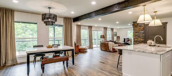 Greers Ferry Lake Retreat: Game Room + Fire Pit!