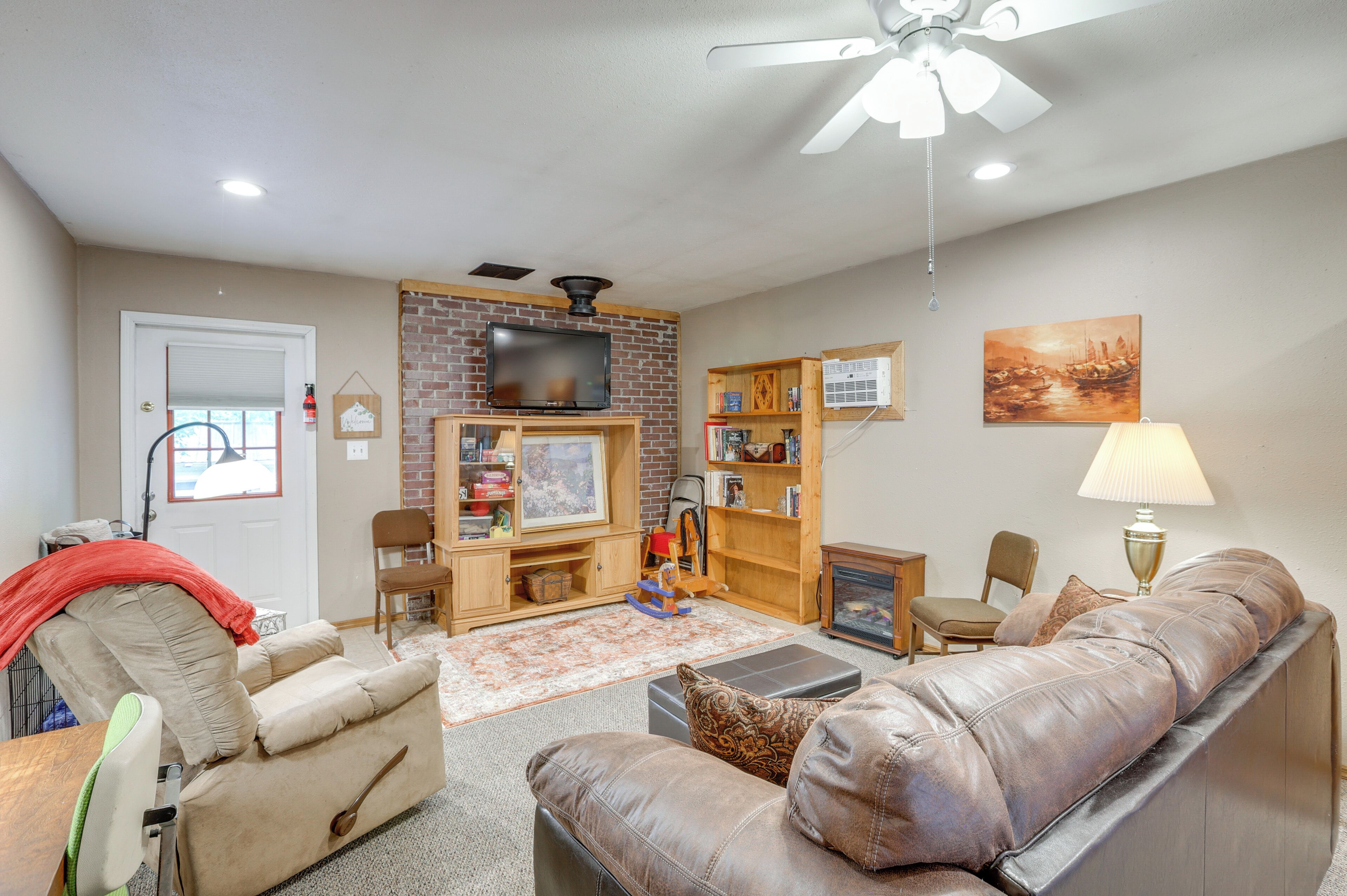 المنشأة من الداخل