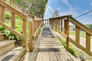 House (1 Bedroom) | Interior - Walk to Wyalusing Beach: Cabin w/ River View! (Bagley)